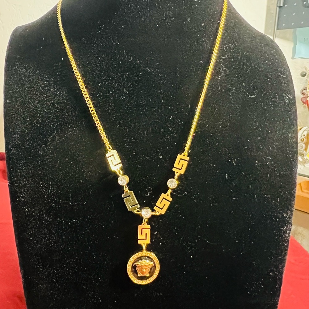 Brand new stainless steel Versace necklace women’s 1 piece